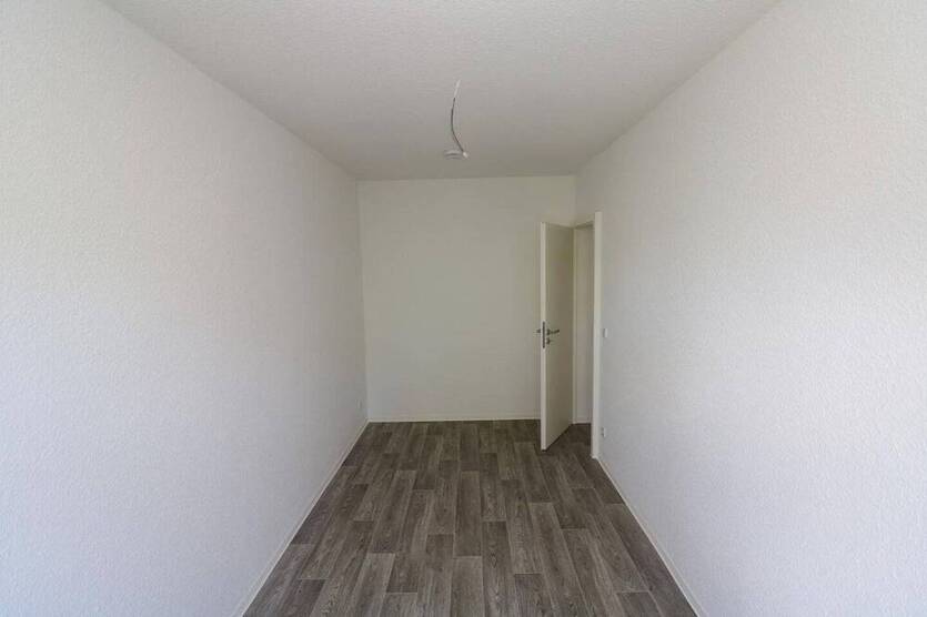 Verdammt ich lieb dich...3-RW mit Wanne u. Balkon!!!