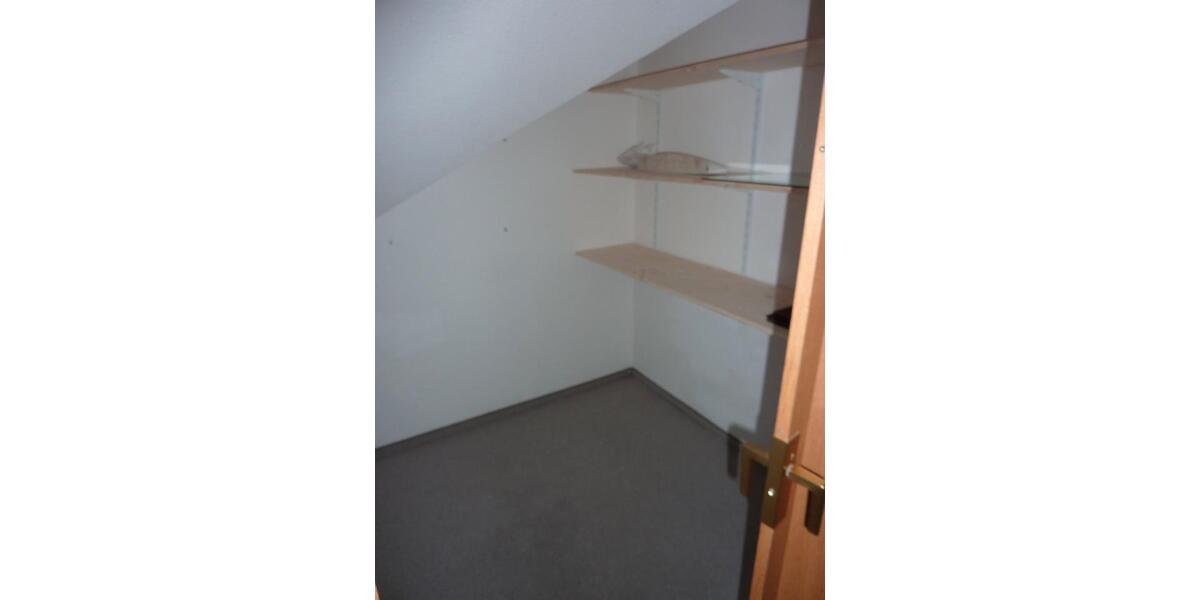 Dachgeschoßwohnung Dresden Pieschen - 3 Zimmer, 83 m&sup2;, 290.000&euro; | Angebot:26876278