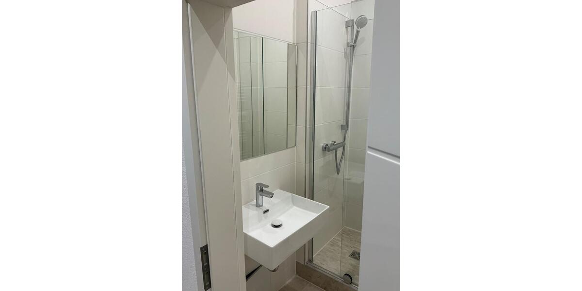 Erdgeschoßwohnung Dresden Pieschen - 4 Zimmer, 74 m&sup2;, 1.020&euro; | Angebot:26211126