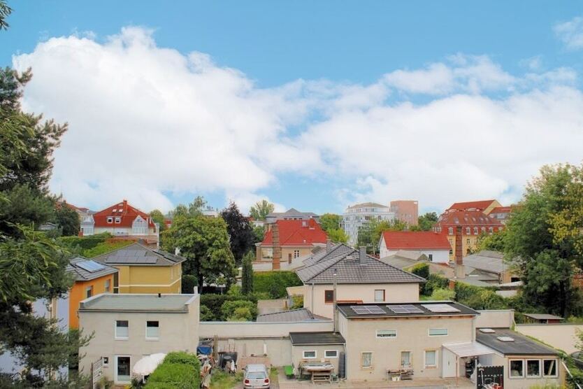 Dresden - Seniorengerechte Wohnung mit 2 Balkone