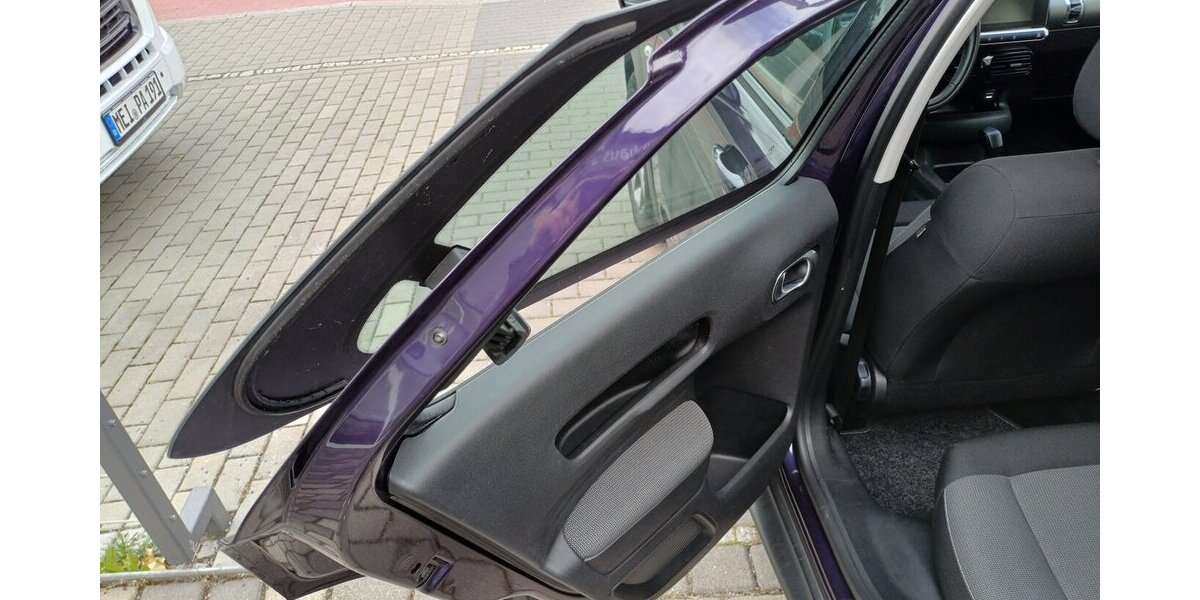 Citroen C4 Cactus Feel 84.000 km 10.995 &euro; Meißen 01662