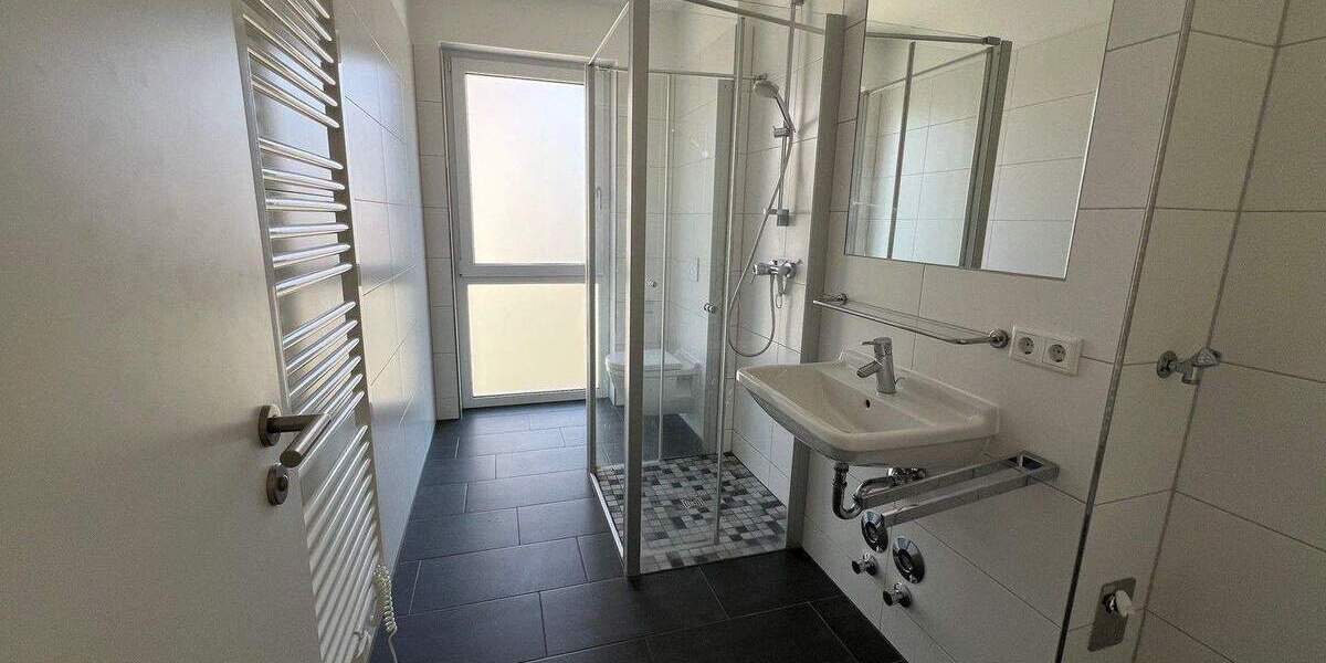 Etagenwohnung Dresden Südvorstadt-West - 1 Zimmer, 40 m&sup2;, 640&euro; | Angebot:25799012