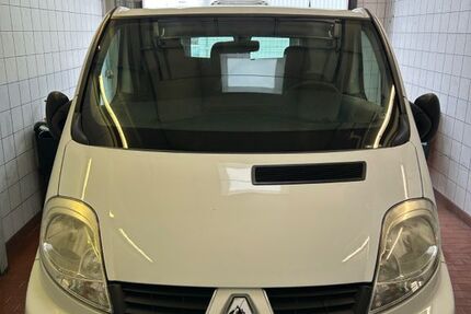 Renault Trafic 179.300 km 7.685 &euro; Dresden 01259