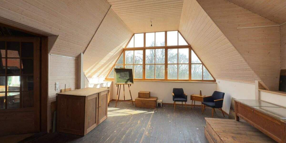 Einfamilienhaus Dresden Hellerau/Wilschdorf - 8 Zimmer, 198 m&sup2;, 495.000&euro; | Angebot:25704798