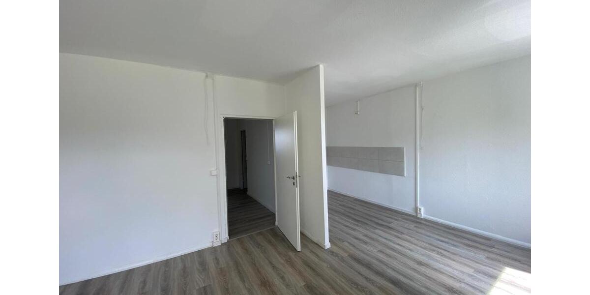 Etagenwohnung Pirna - 3 Zimmer, 57 m&sup2;, 69.000&euro; | Angebot:26987357