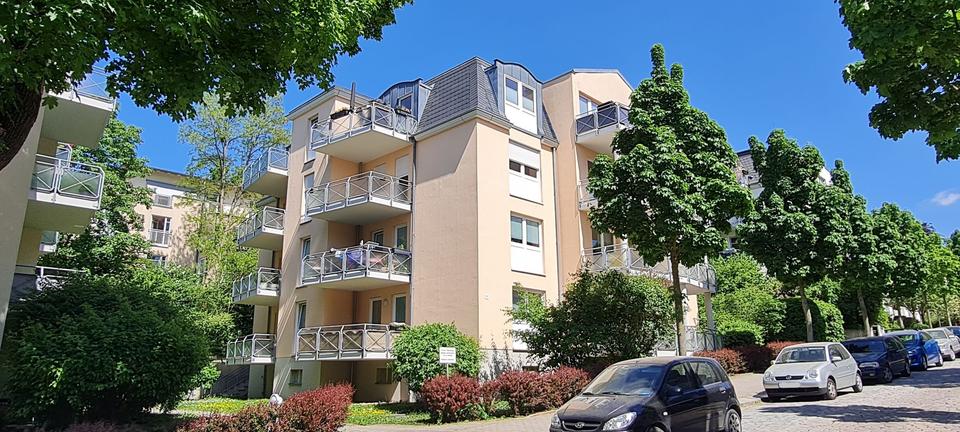 Etagenwohnung Dresden Neustadt - 1 Zimmer, 36 m&sup2;, 350&euro; | Angebot:26252656