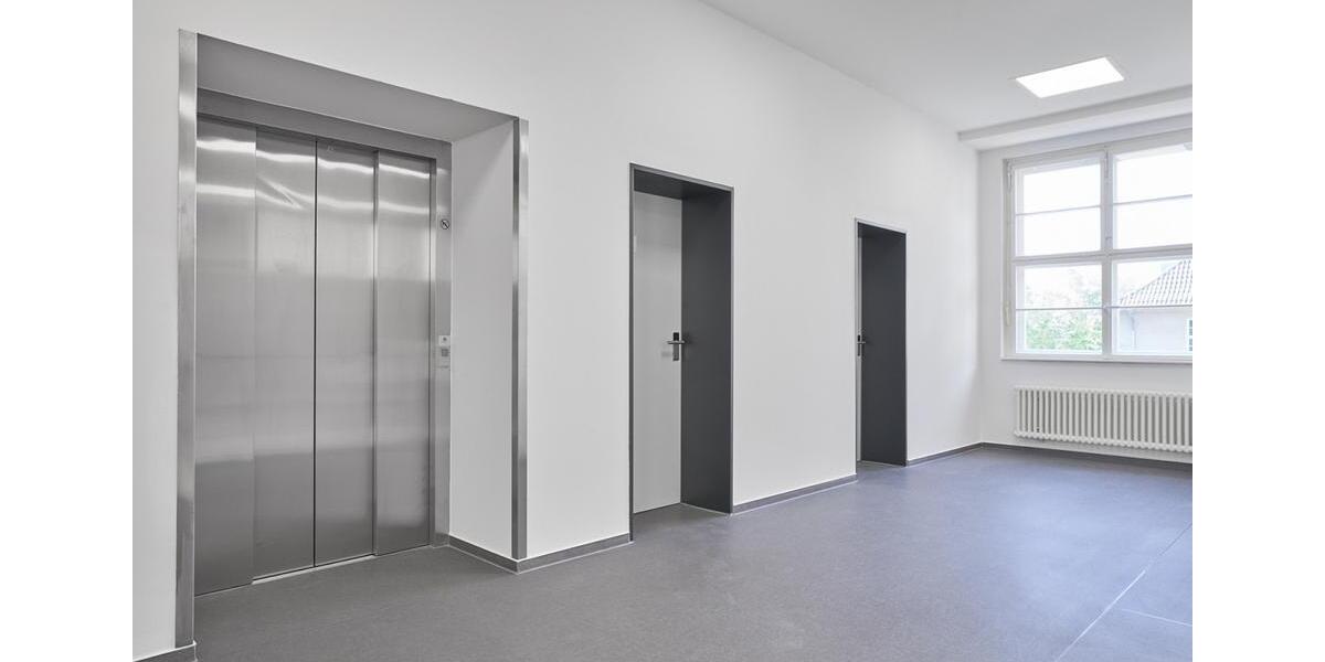 Gewerbeobjekt Dresden Klotzsche - 21&euro; | Angebot:25895226