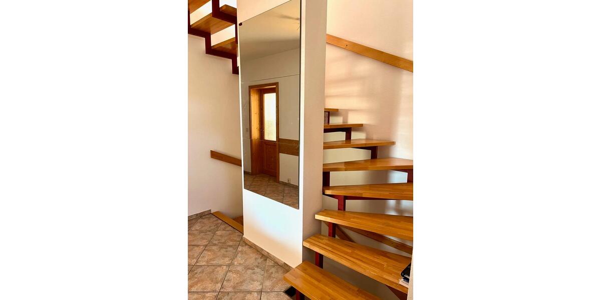 Reihenhaus Bannewitz - 6 Zimmer, 166 m&sup2;, 2.158&euro; | Angebot:25977535