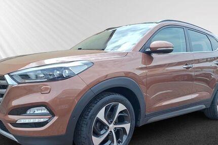 Hyundai TUCSON 96.440 km 16.490 &euro; Dresden / Radebeul 01445