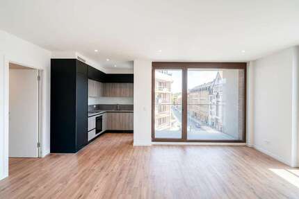 Wohnung Dresden Neustadt - 2 Zimmer, 69 m&sup2;, 1.199&euro; | Angebot:27215699