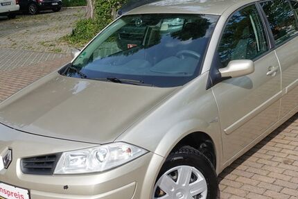Renault Megane 99.000 km 2.780 &euro; Dresden 01239