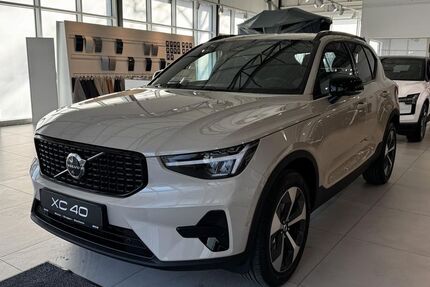 Volvo XC40 3.000 km 45.300 &euro; Dresden 01099