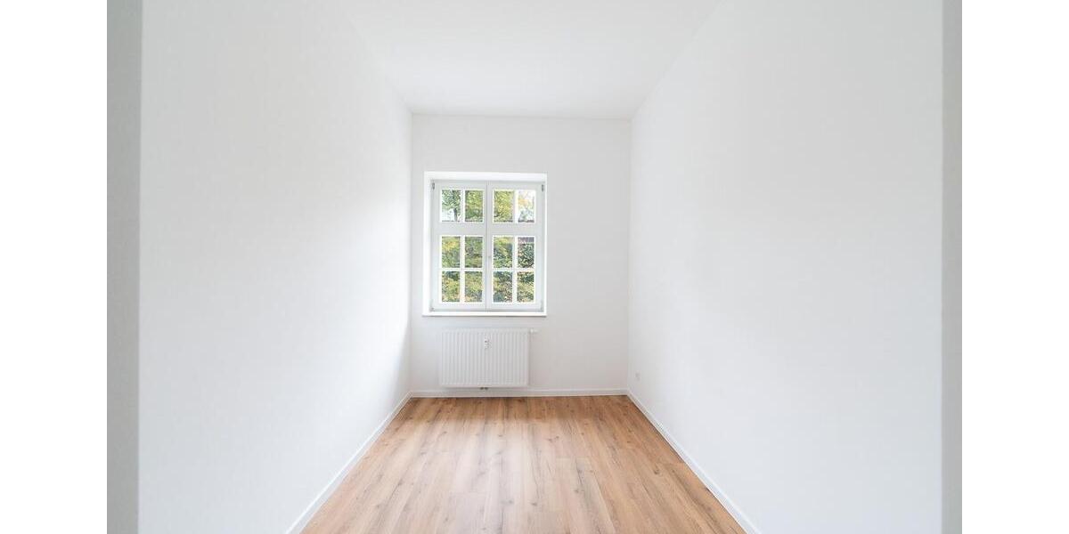 Etagenwohnung Dresden Loschwitz - 6 Zimmer, 216 m&sup2;, 2.700&euro; | Angebot:23432214