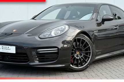 Porsche Panamera 75.000 km 52.990 € Coswig 01640