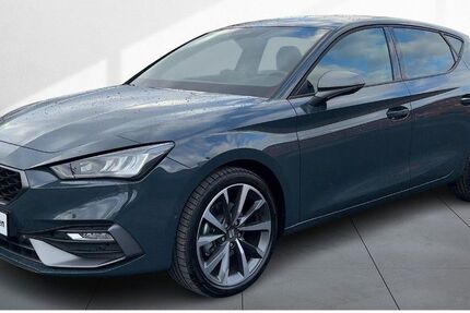 Seat Leon 2.263 km 27.990 &euro; Dresden 01067