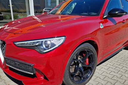 Alfa Romeo Stelvio Quadrifoglio Q4 63.569 km 46.800 &euro; Wilsdruff 01723