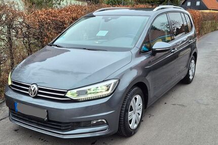 VW Touran 132.300 km 19.000 &euro; Dresden 01169
