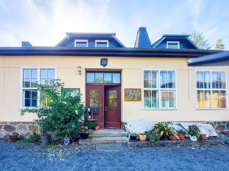 Haus zum Kaufen in Dippoldiswalde 250.000 € 200 m²