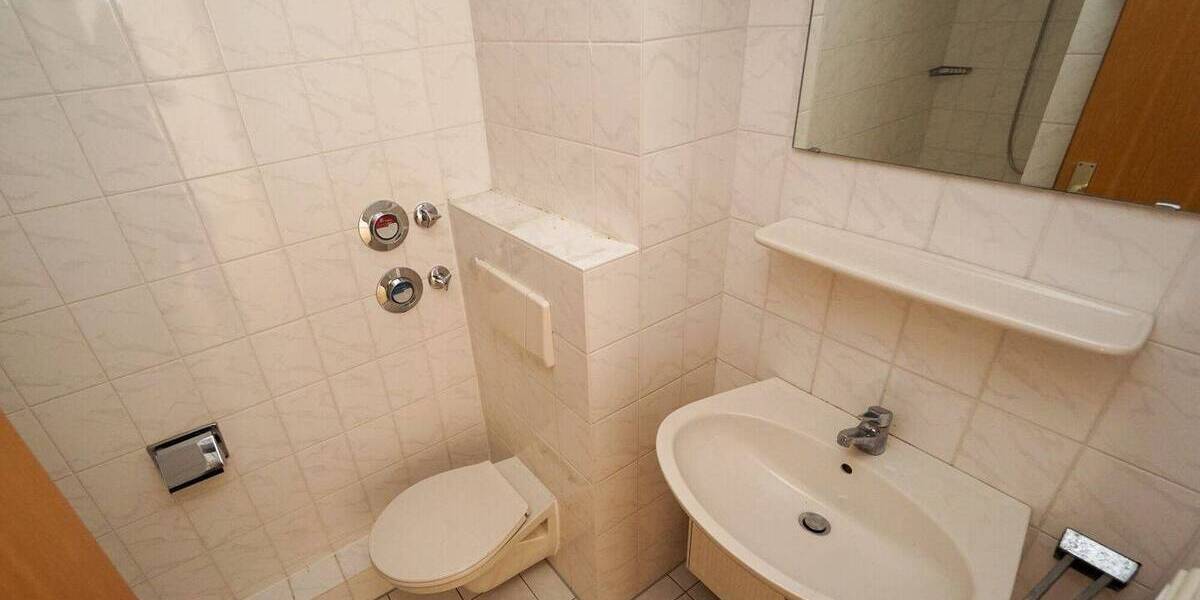 Etagenwohnung Dresden / Laubegast Laubegast - 1 Zimmer, 26 m&sup2;, 75.000&euro; | Angebot:26751703