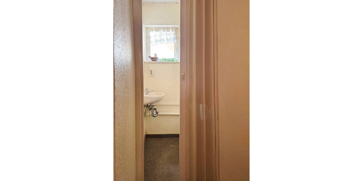 Einfamilienhaus Königstein - 4 Zimmer, 117 m&sup2;, 140.000&euro; | Angebot:26683270