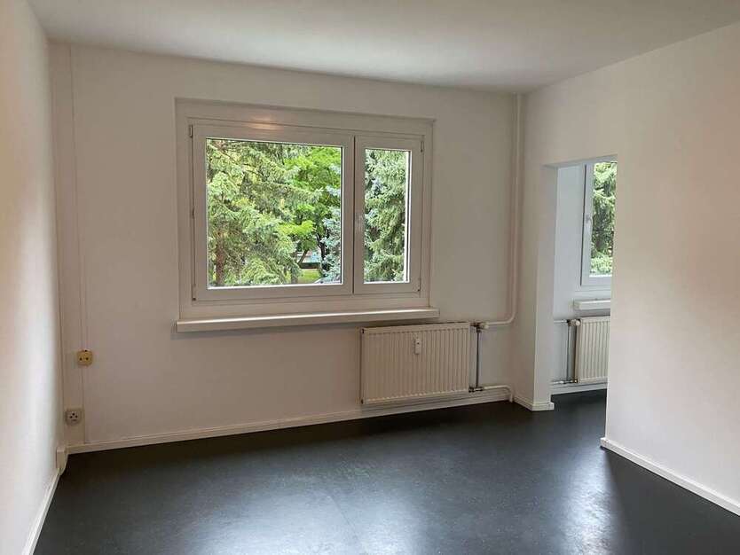 Wohnung zum Mieten in Dresden 222 € 25.6 m²