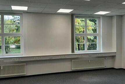 Gewerbeobjekt Dresden Klotzsche - 19&euro; | Angebot:26243226