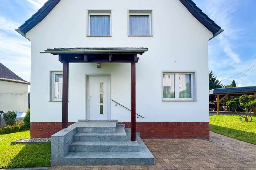 Haus zum Kaufen in Dresden 525.000 € 110 m²