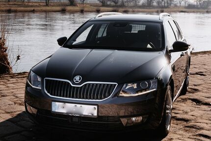 Skoda Octavia 147.000 km 17.990 &euro; Dresden 01277