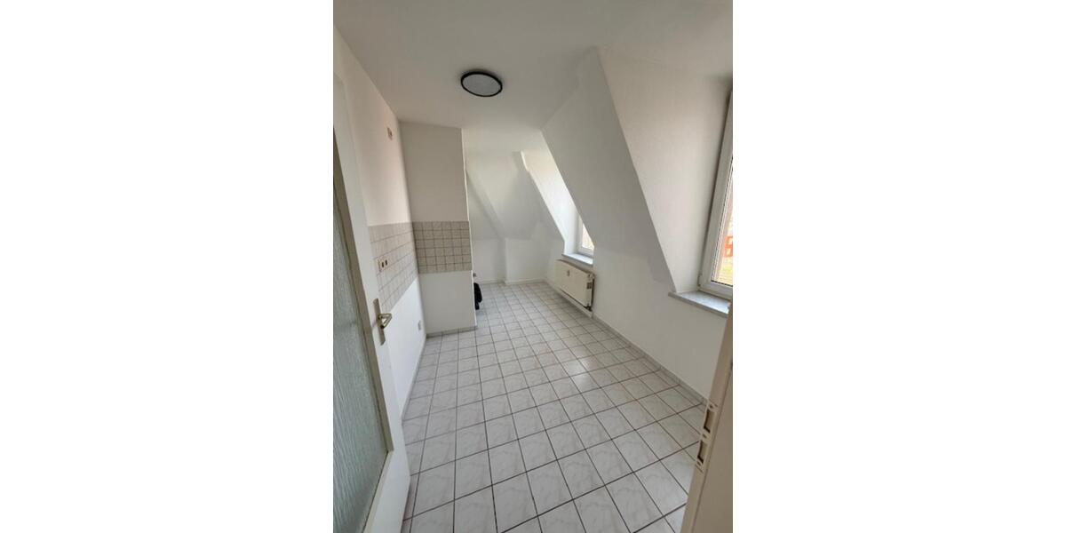 Etagenwohnung Dresden Cotta - 2 Zimmer, 63 m&sup2;, 475&euro; | Angebot:25414656
