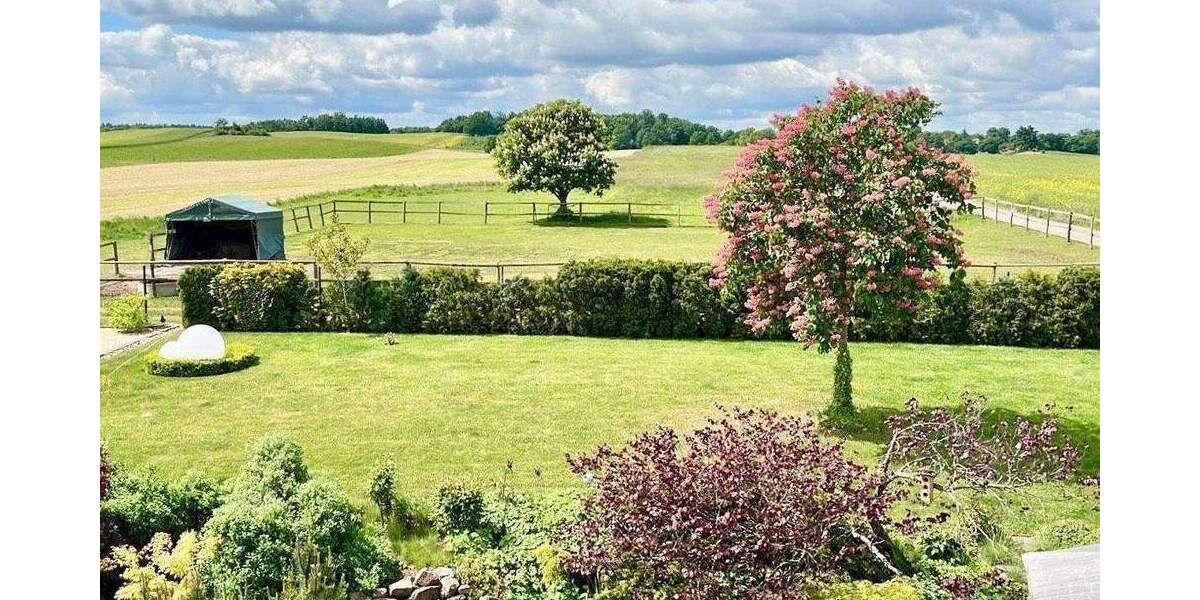 Einfamilienhaus Radeburg Bärnsdorf - 5 Zimmer, 210 m&sup2;, 797.000&euro; | Angebot:25781043