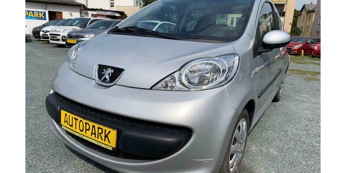 Peugeot 107 101.000 km 2.700 &euro; Heidenau 01809
