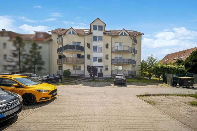 Wohnung zum Kaufen in Pirna 95.000 € 42 m²