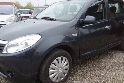 Dacia Sandero 145.521 km 1.300 &euro; Dresden 01219