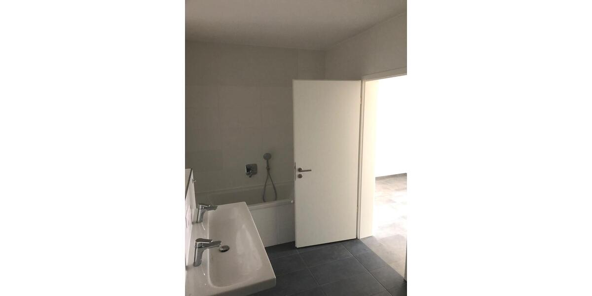 Etagenwohnung Radeburg - 4 Zimmer, 117 m&sup2;, 1.638&euro; | Angebot:24669308