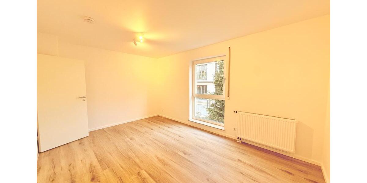 Etagenwohnung Dresden Prohlis - 2 Zimmer, 59 m&sup2;, 825&euro; | Angebot:26042415