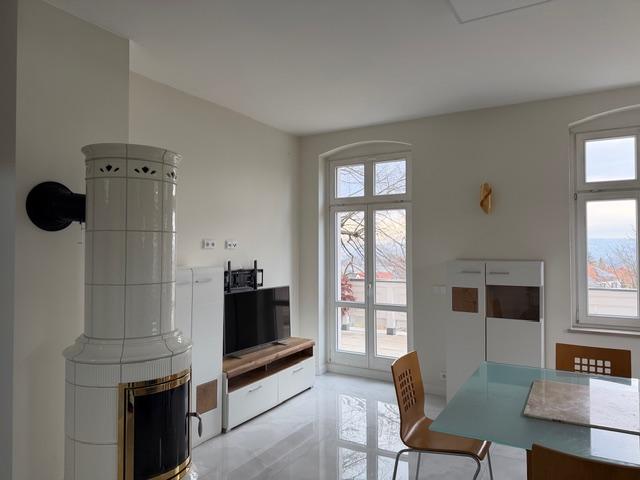 Etagenwohnung Radebeul - 2 Zimmer, 70 m&sup2;, 1.045&euro; | Angebot:25803451