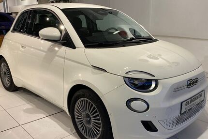 Fiat 500e 11.434 km 26.990 &euro; Dresden 01109