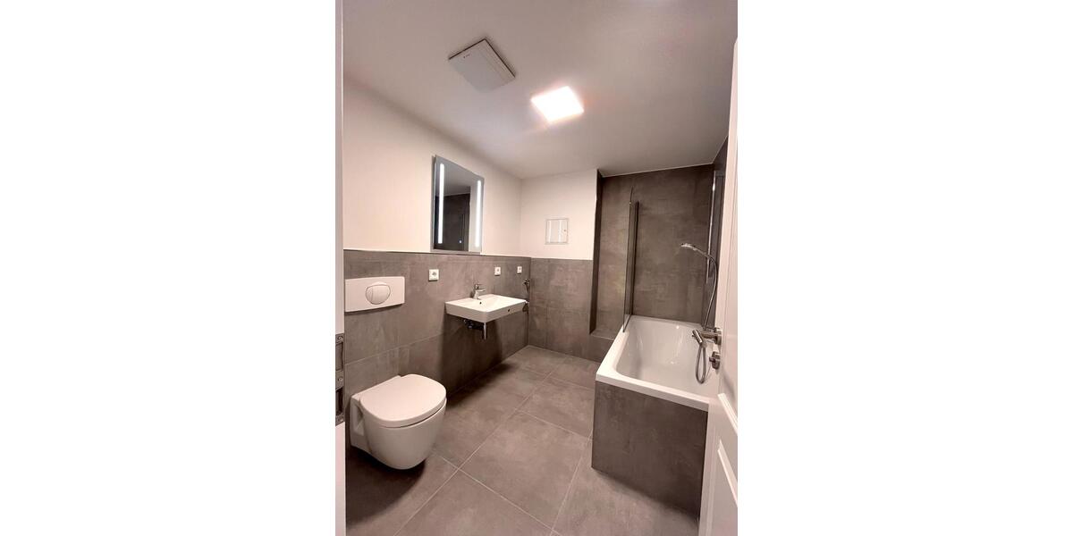 Etagenwohnung Dresden Prohlis - 2 Zimmer, 54 m&sup2;, 670&euro; | Angebot:26283424