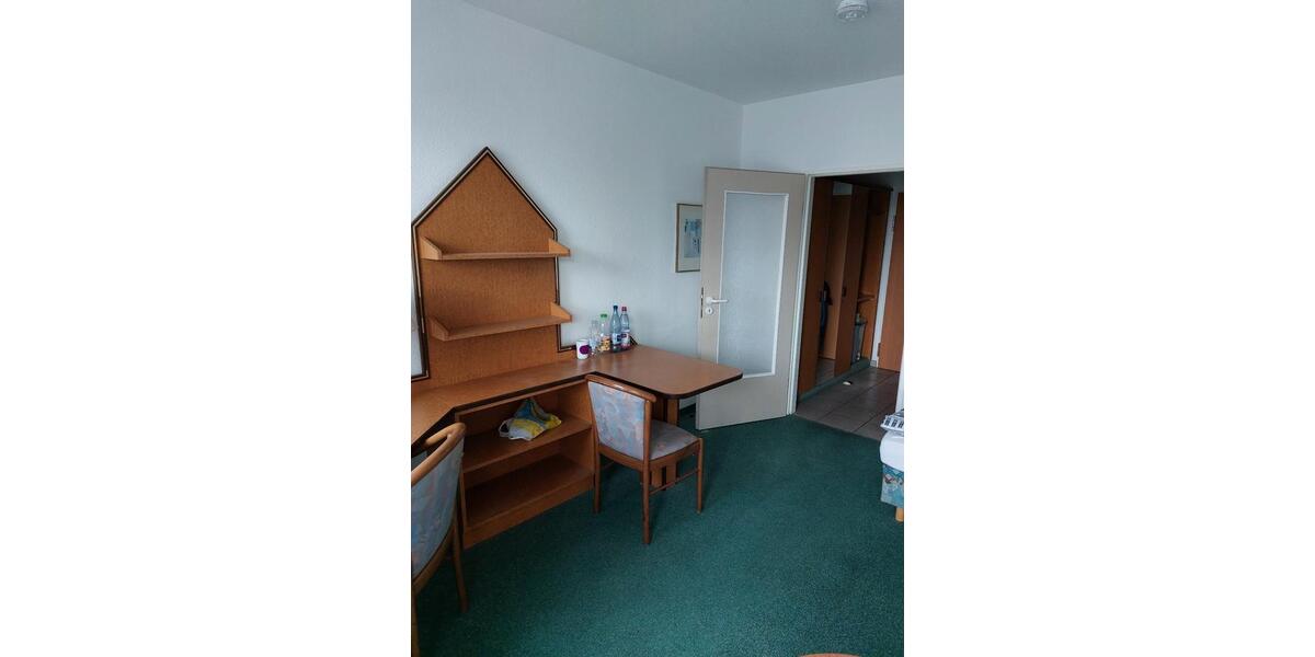 komplett möblierte helle 1-Zimmer Wohnung, Dresden-Cotta 1 zimmer