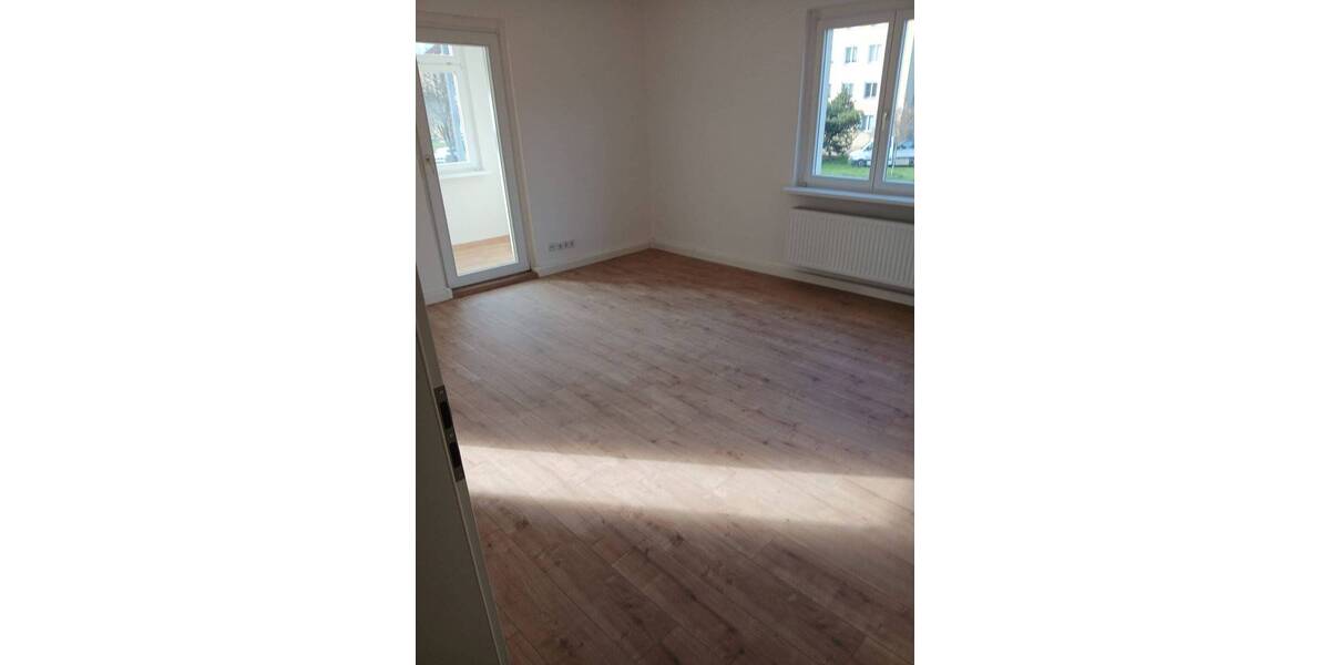 Etagenwohnung Dresden Strehlen - 3 Zimmer, 69 m&sup2;, 625&euro; | Angebot:26243684