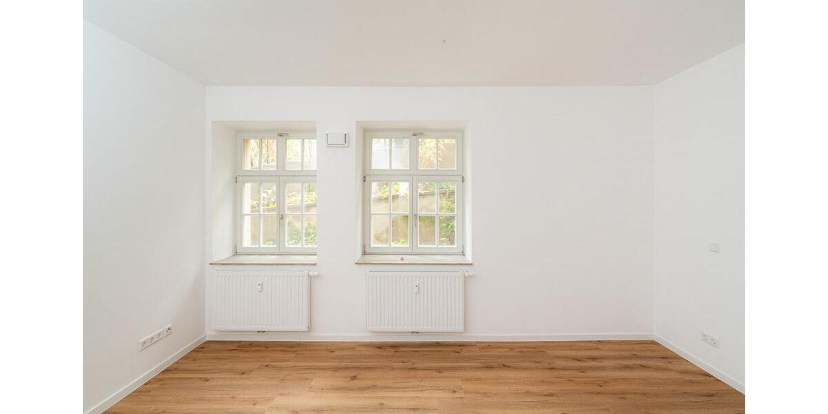 Etagenwohnung Dresden Loschwitz - 3 Zimmer, 118 m&sup2;, 1.300&euro; | Angebot:25483674