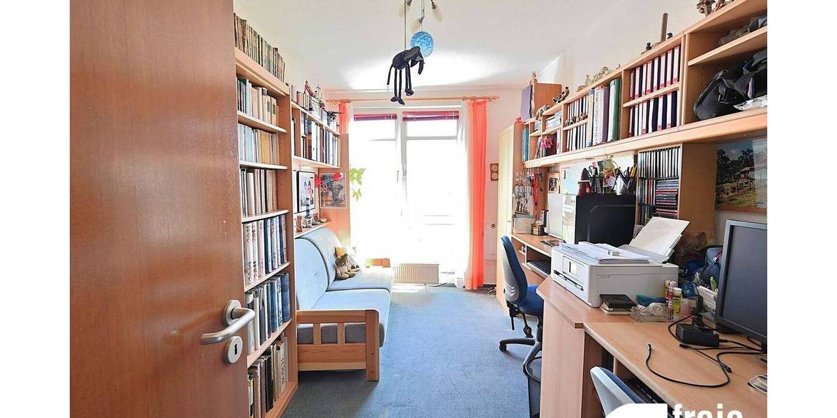 Etagenwohnung Dresden Johannstadt-Nord - 3 Zimmer, 73 m&sup2;, 182.000&euro; | Angebot:26933562