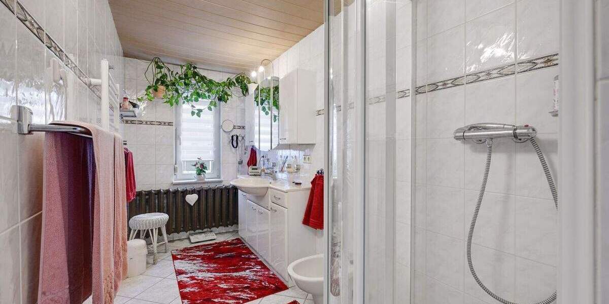 Einfamilienhaus Dresden Klotzsche - 4 Zimmer, 100 m&sup2;, 449.000&euro; | Angebot:25694664