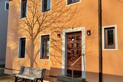 Haus Dresden Klotzsche - 9 Zimmer, 170 m&sup2;, 749.000&euro; | Angebot:25779624