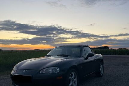 Mazda MX-5 219.523 km 3.750 € Dresden 01129