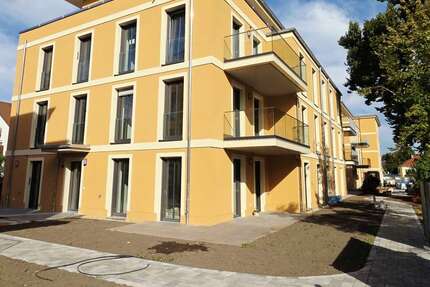 Wohnung Dresden Prohlis - 4 Zimmer, 87 m&sup2;, 1.615&euro; | Angebot:27518609
