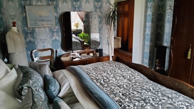 Fabrikantenvilla in Dresden am Elbhang - Einfamilienhaus Dresden Cossebaude | Angebot:19798854