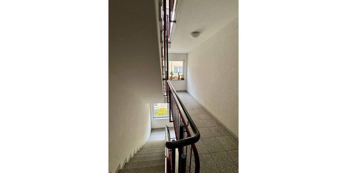 Etagenwohnung Dresden Löbtau-Nord - 3 Zimmer, 72 m&sup2;, 199.000&euro; | Angebot:25730615