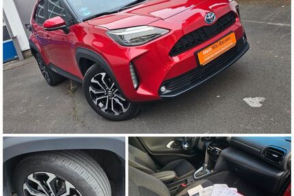 Toyota Yaris 32.777 km 20.550 &euro; Dresden 01326