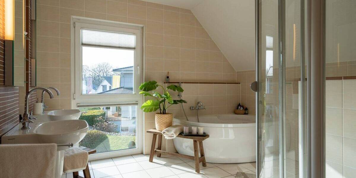 Bungalow Dippoldiswalde Obercarsdorf - 5 Zimmer, 185 m&sup2;, 374.999&euro; | Angebot:26820246